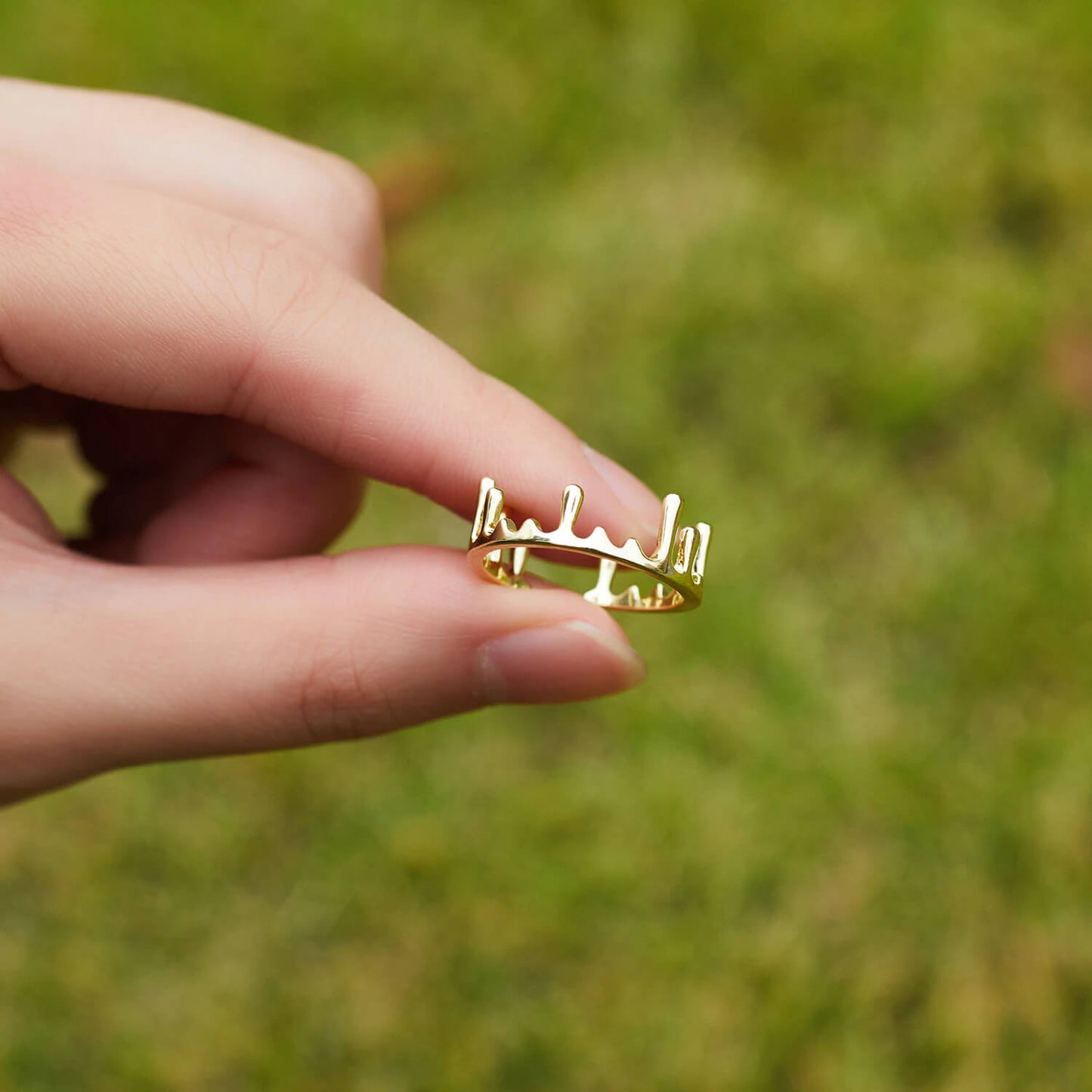 Golden Waterdrop Crown Ring